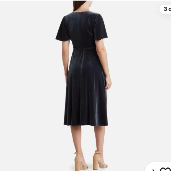 NWT Vince Camuto Velvet Elegant Navy Wrap Dress Size 16 - Picture 2 of 8